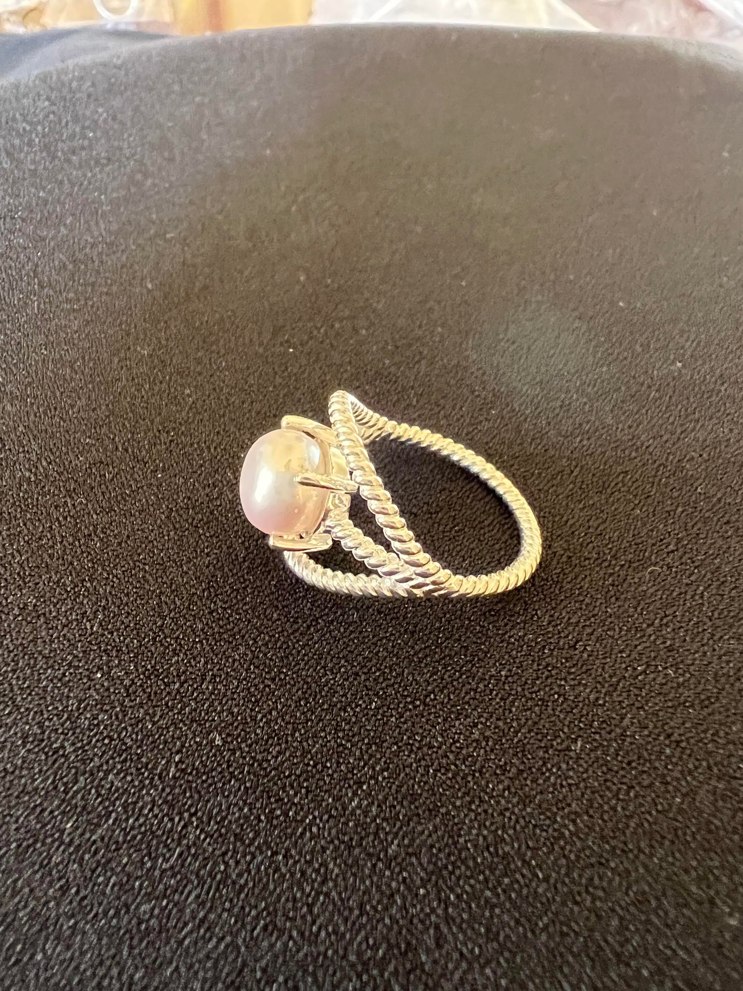 Sterling rope band pearl ring