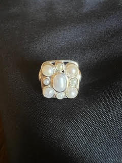 9 stone Pearl ring